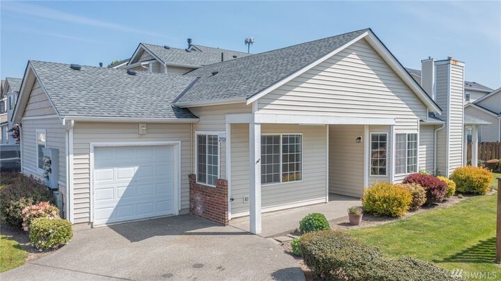 2752 Diamond Lp 5-E  Milton WA 98354 photo