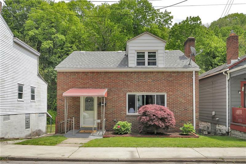 Property Photo:  1015 Woods Run Ave  PA 15212 