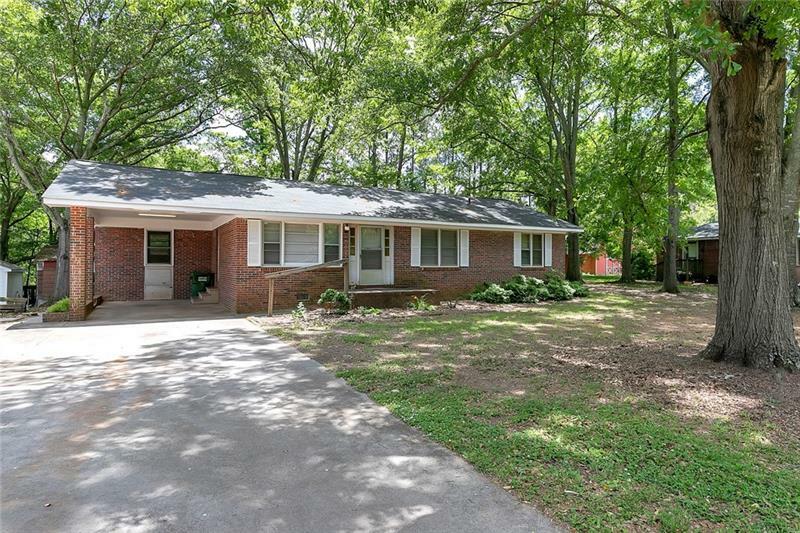 Property Photo: 1358 Armstead Circle GA 30655