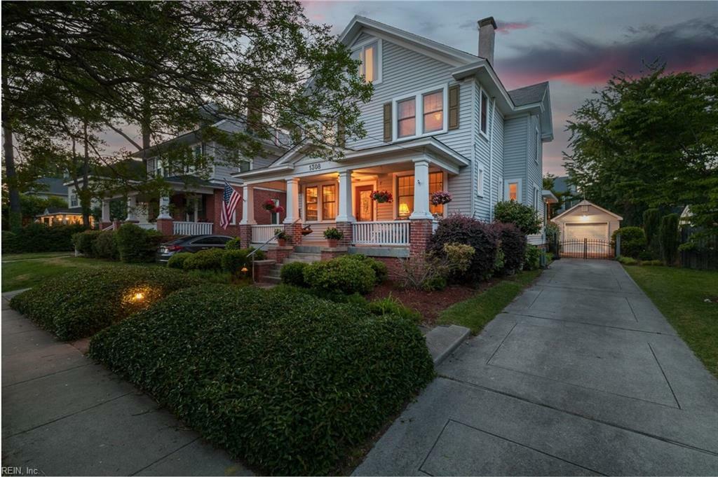 Property Photo:  1308 Magnolia Avenue  VA 23508 