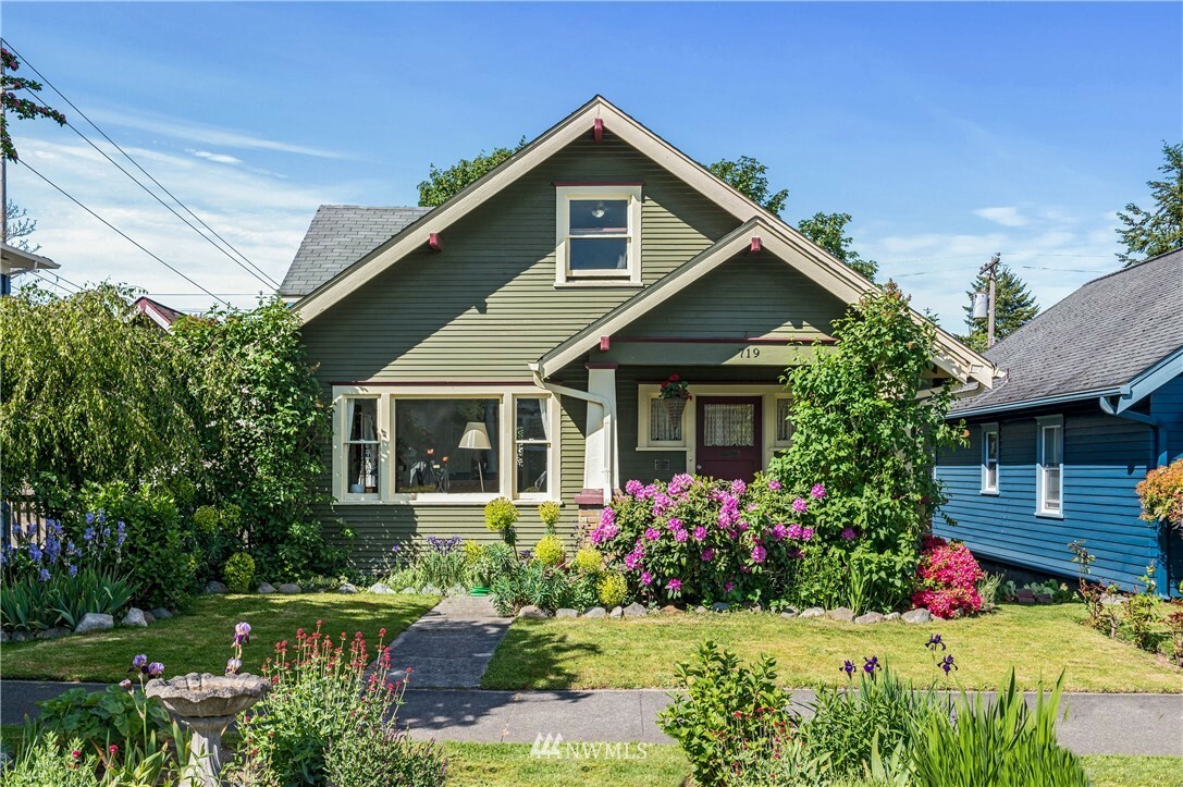 Property Photo:  719 N L St  WA 98403 