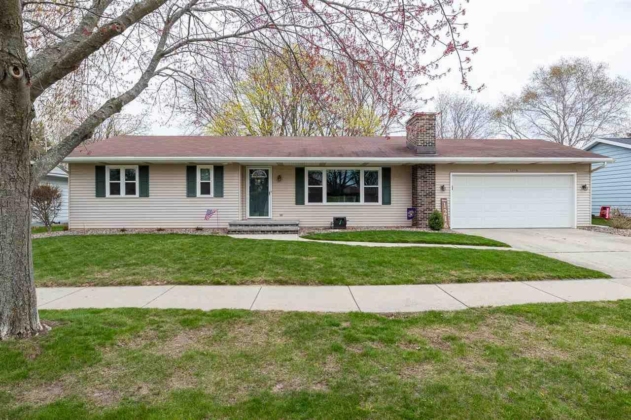 Property Photo: 1216 South Theodore Street WI 54915
