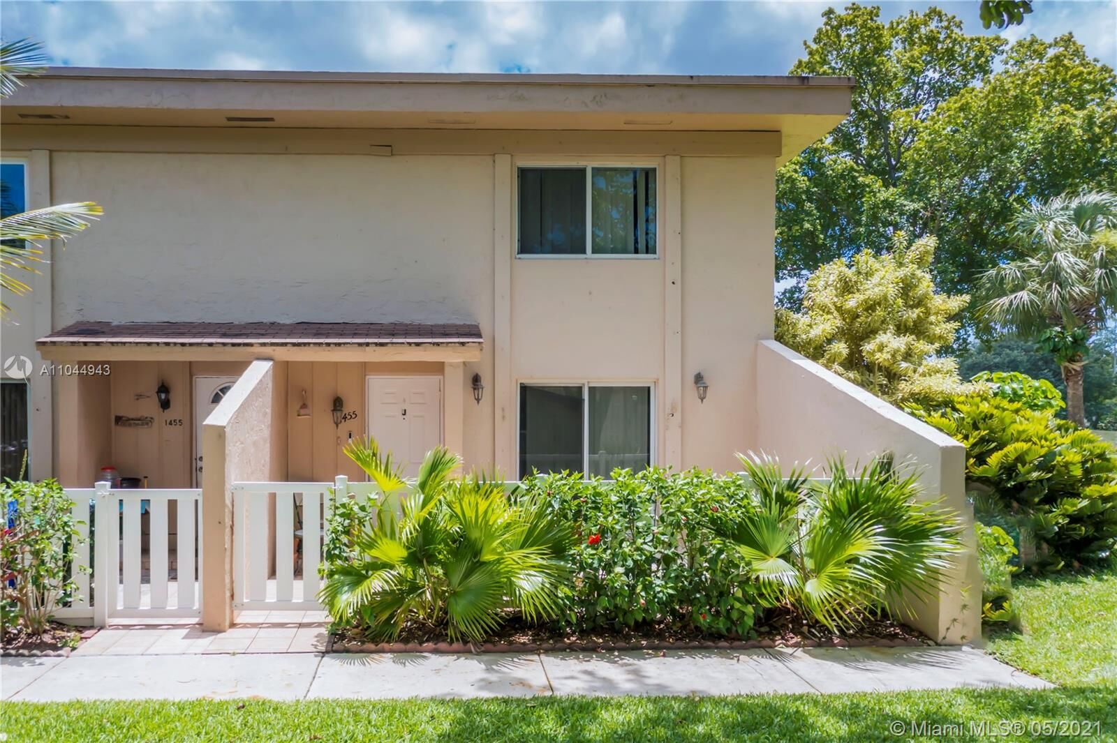 Property Photo: 1455 NW 80th Ave J FL 33063