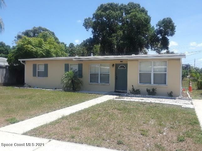 Property Photo:  2956 Kosuth Road NE  FL 32905 