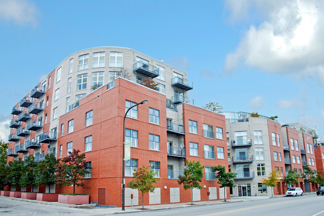 Property Photo: 1222 Chicago Avenue 302 IL 60202