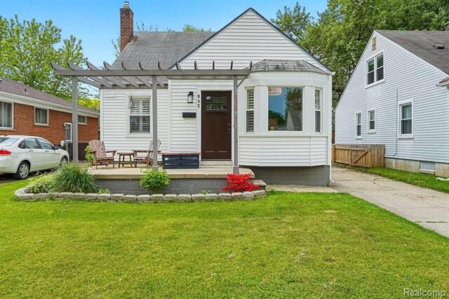 865 Princeton Road  Berkley MI 48072 photo