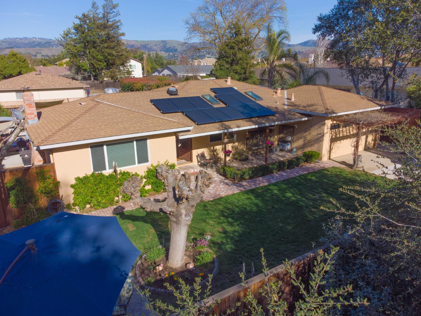 Property Photo:  535 Diana Avenue  CA 95037 