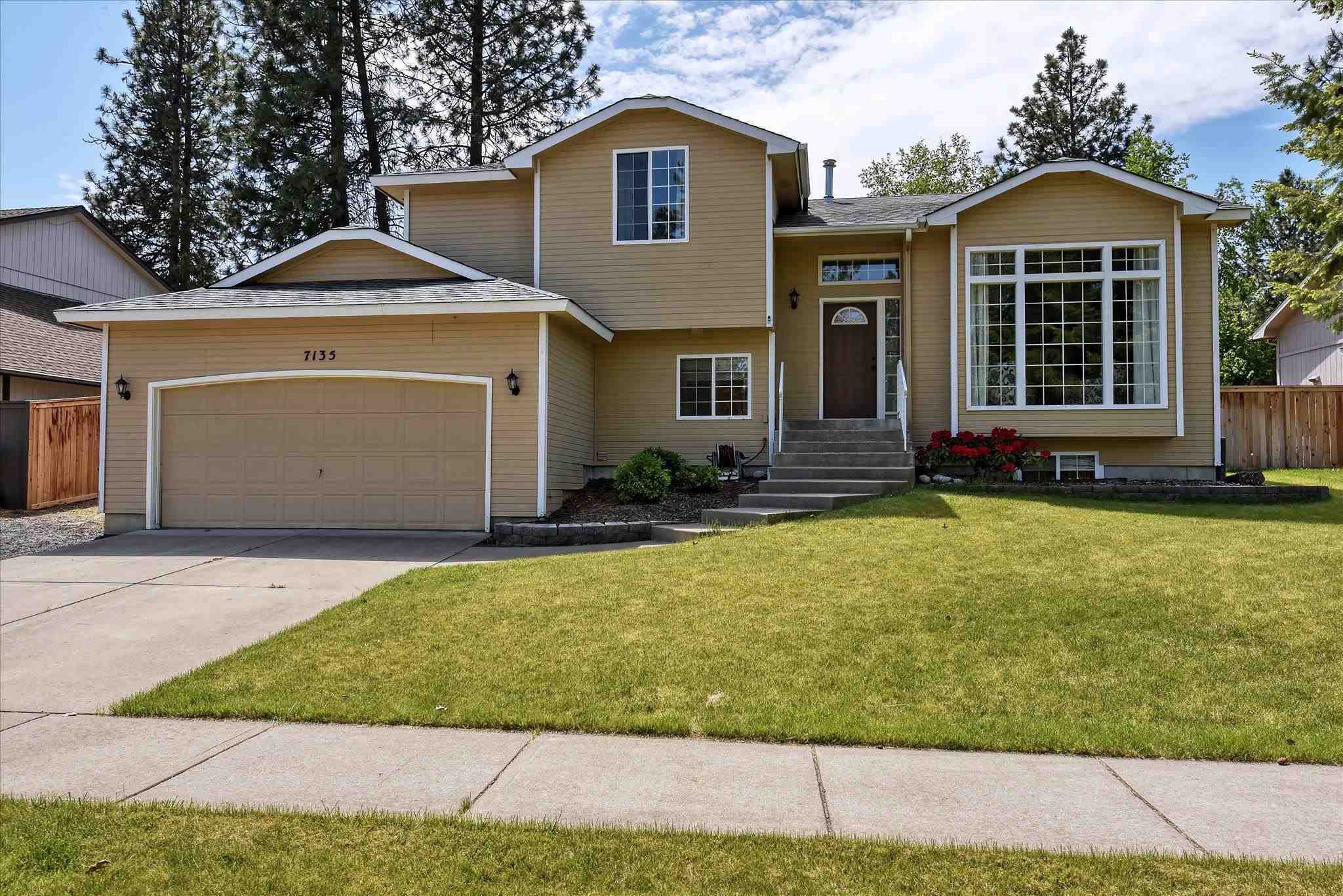 7135 N Deschutes Dr  Spokane WA 99208 photo