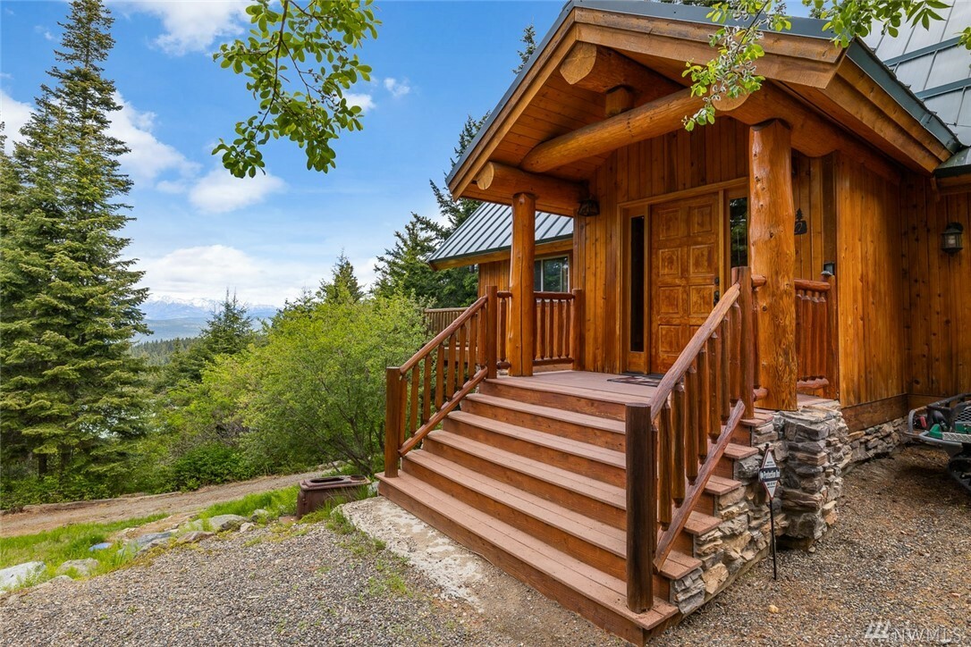 Property Photo:  100 Skull Springs Rd  WA 98922 