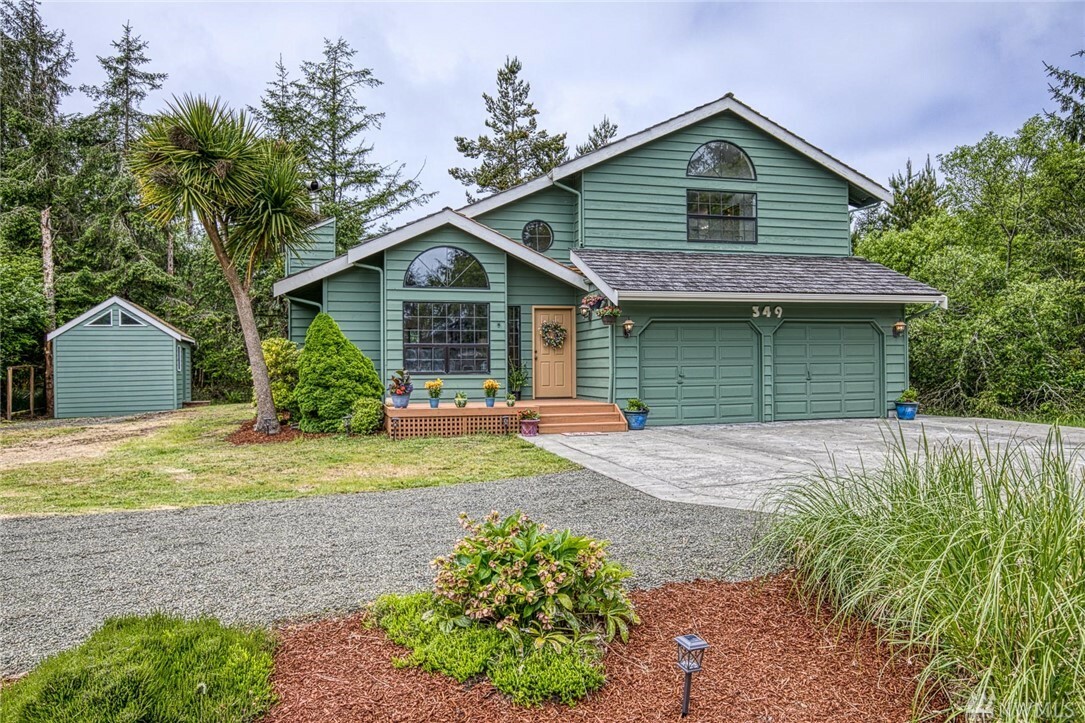 Property Photo:  349 Duck Lake Dr SE  WA 98569 