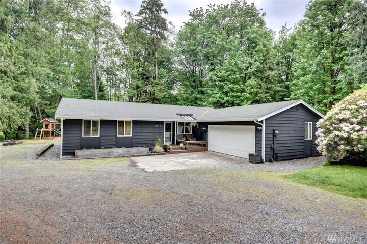 Property Photo:  2524 Covington Ct NE  WA 98516 