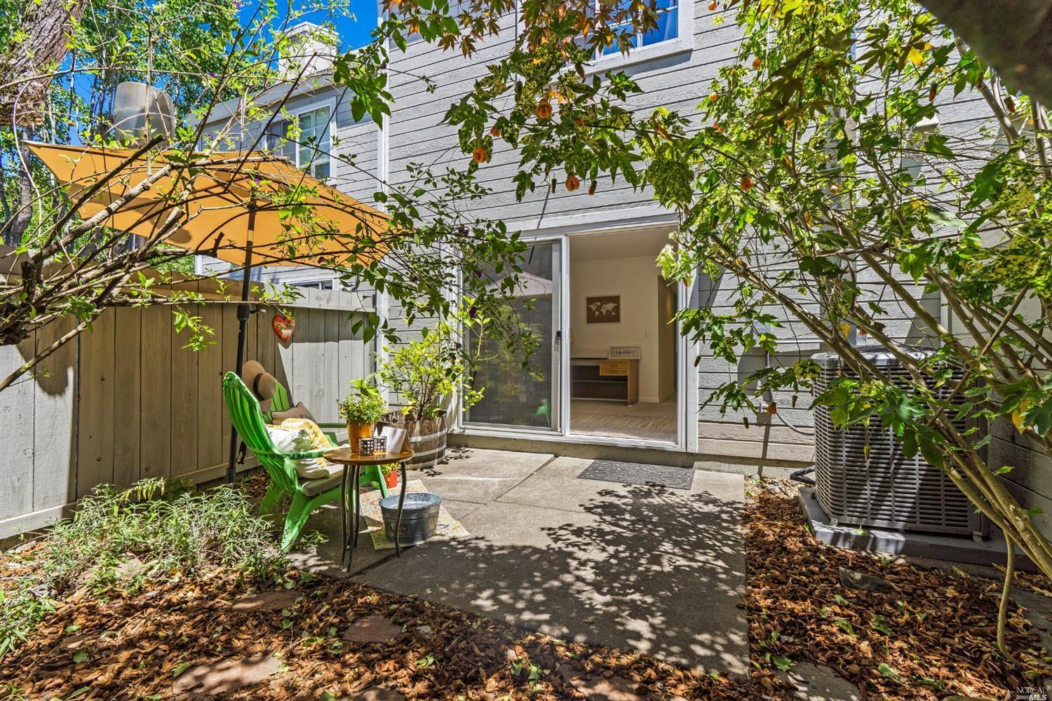 1468 Townview Avenue  Santa Rosa CA 95405 photo