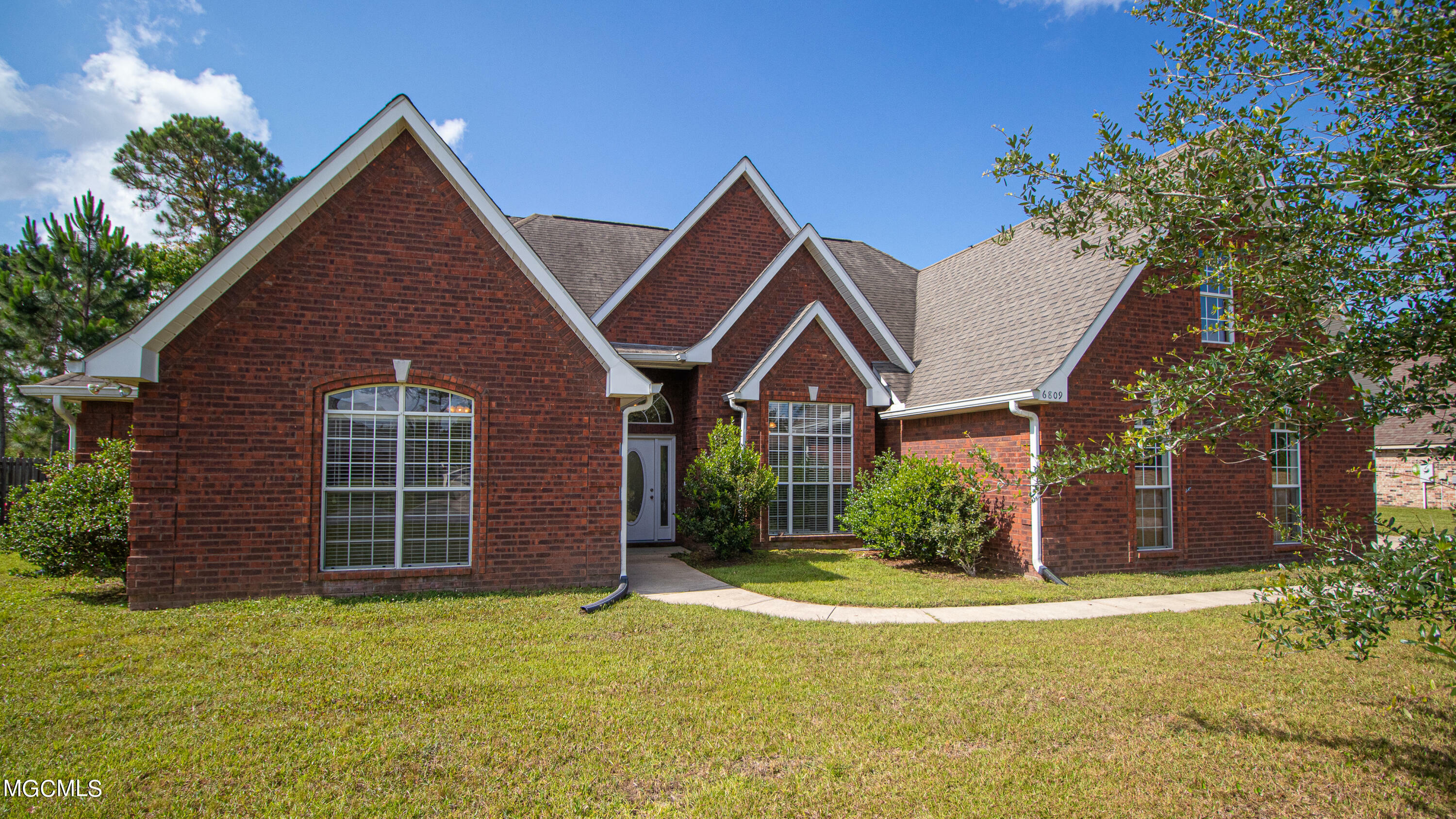 6809 Dickens Way Drive  Ocean Springs MS 39564 photo