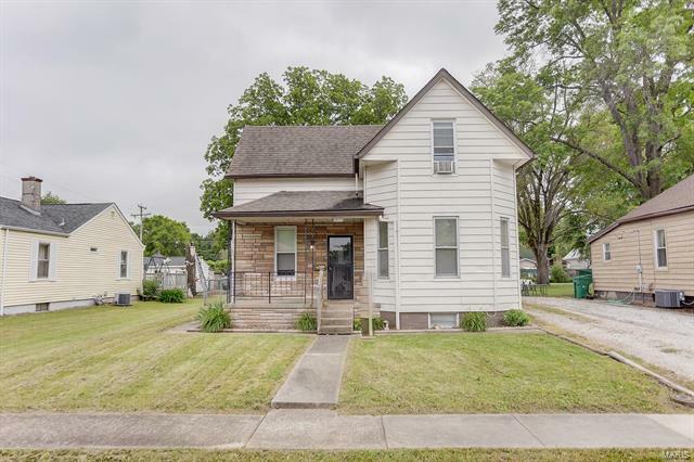 Property Photo: 417 East Adams Street 62269