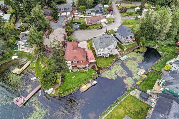 Property Photo:  15325 4th Ave W  WA 98087 