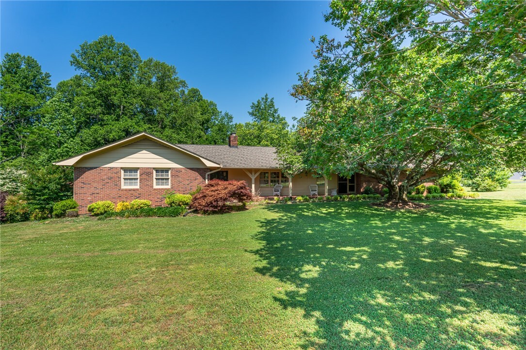 Property Photo:  1513 Fox Squirrel Ridge Road  SC 29671 