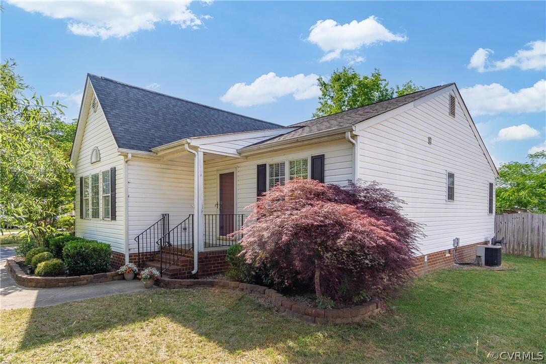 Property Photo: 6382 Yellowrose Lane VA 23111
