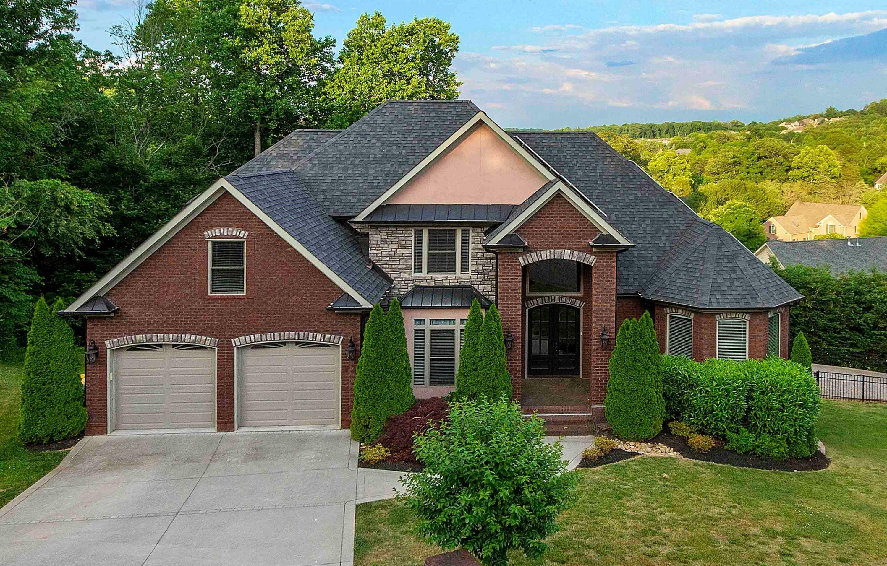 Property Photo:  805 Glensprings Drive  TN 37922 