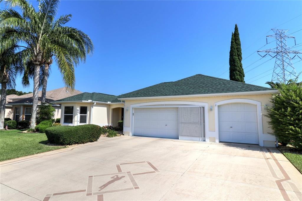 Property Photo: 2164 Madero Drive FL 32159