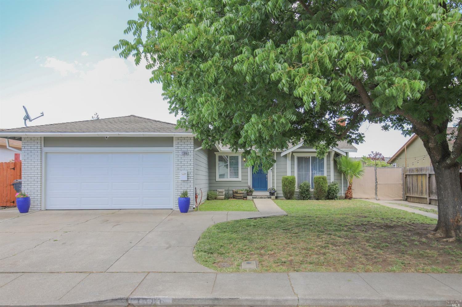 Property Photo:  1386 Sanderling Drive  CA 94533 