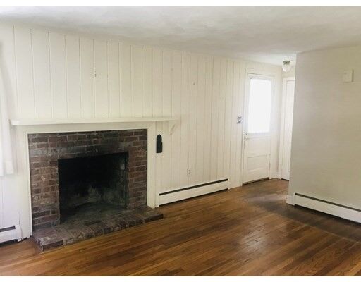 Property Photo: 33 Winsor MA 01983