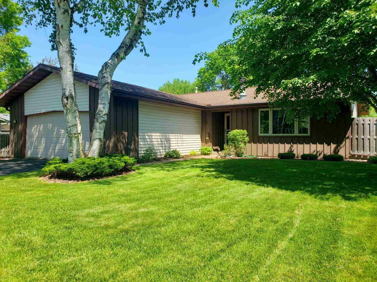 Property Photo:  1225 East 20th Street  WI 54449 