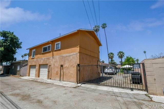 Property Photo:  958 S Garey Avenue  CA 91766 