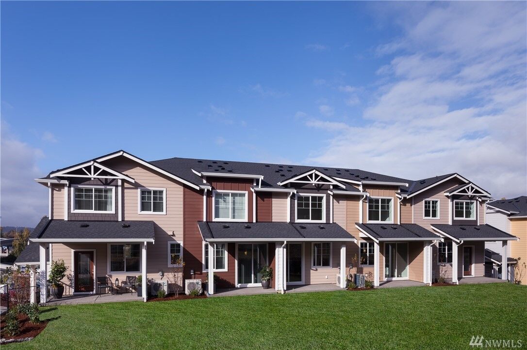 Property Photo: 22328 88th Wy S U3 WA 98031