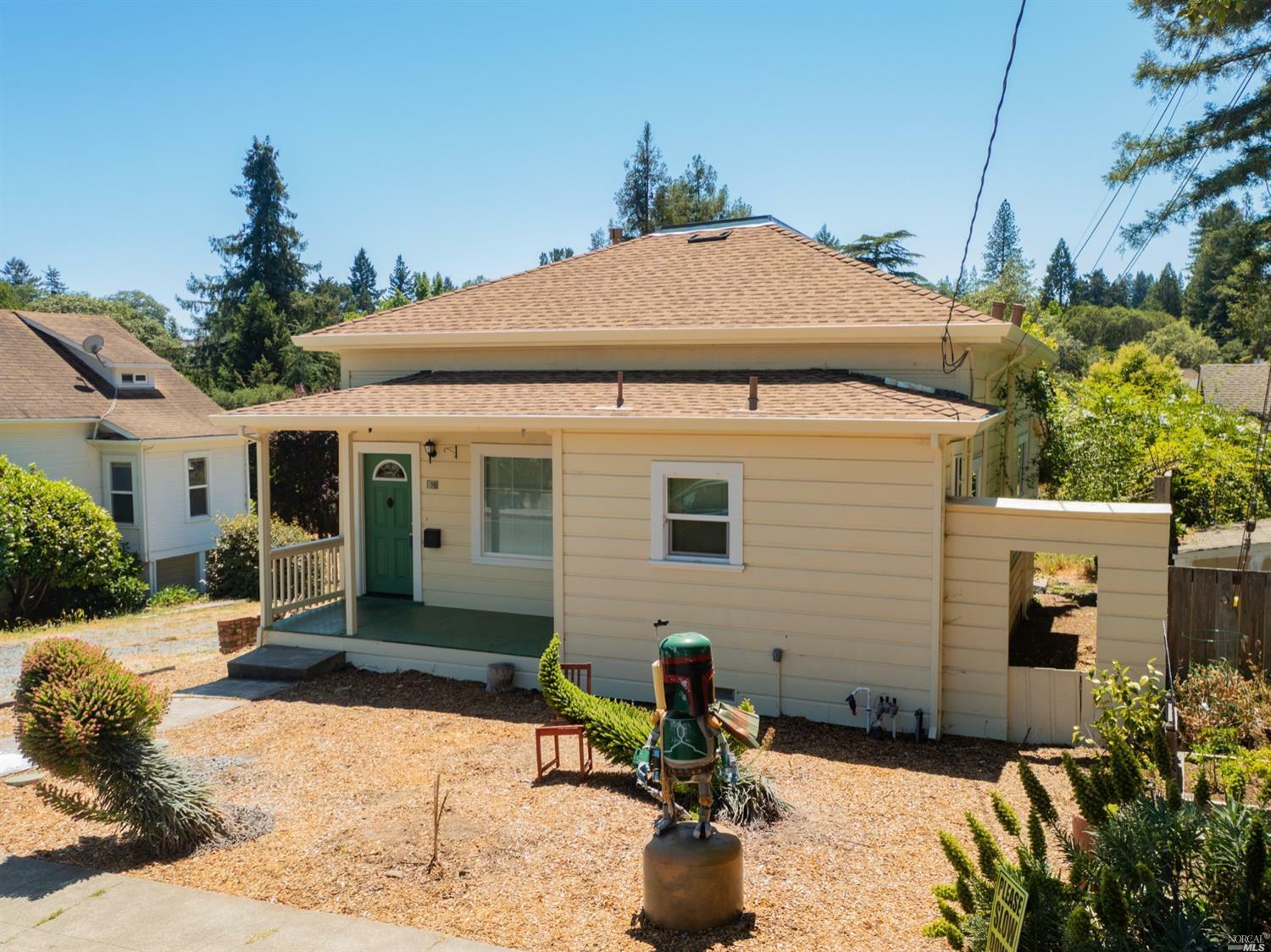 Property Photo:  194 Florence Avenue  CA 95472 