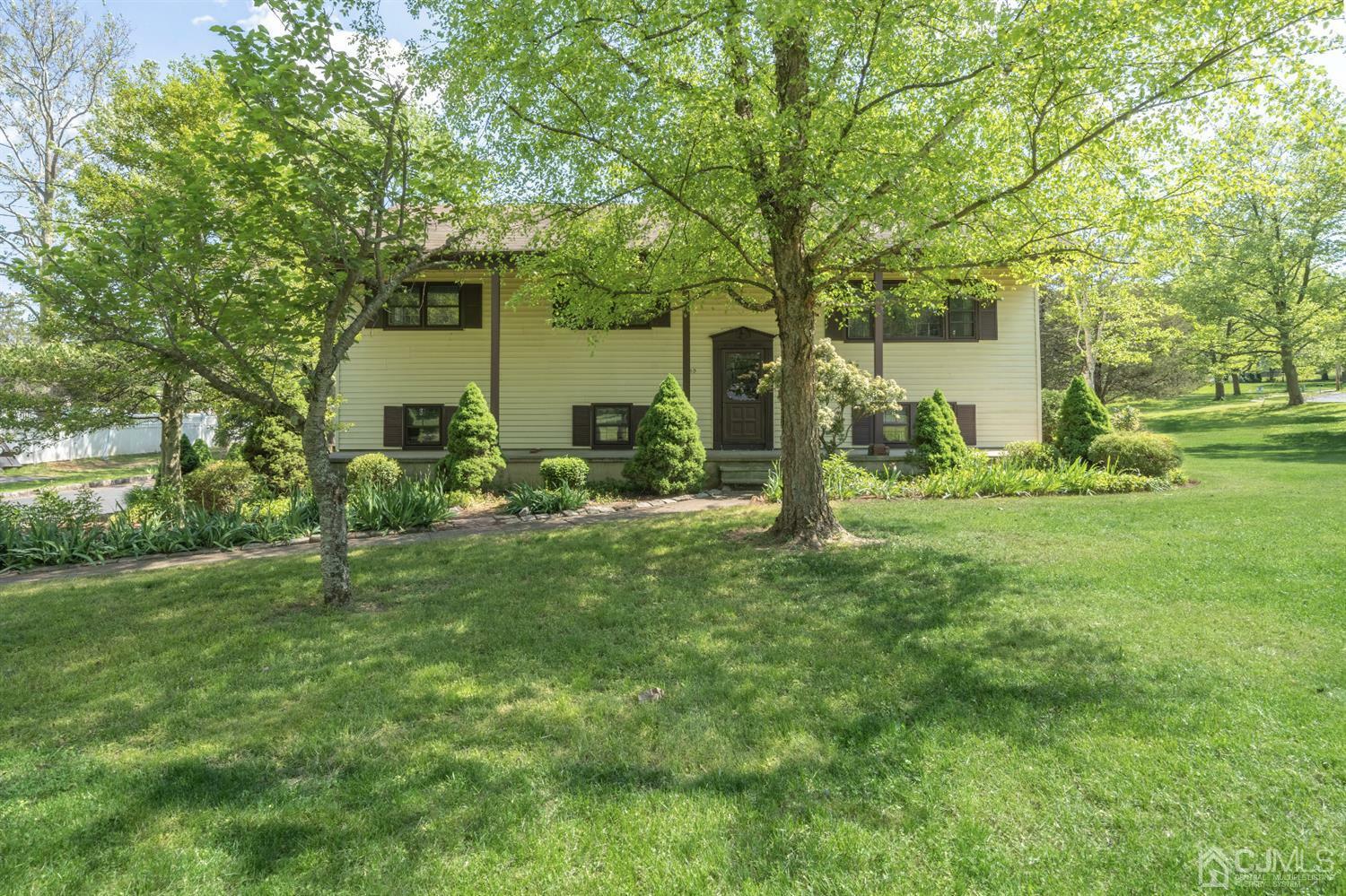 Property Photo:  480 Steeplechase Lane  NJ 08807 