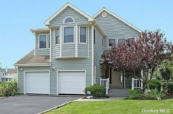 17 Spinnaker Court 17  East Patchogue NY 11772 photo