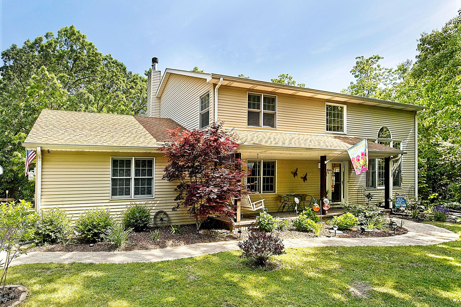 Property Photo: 12166 W Eastwood Road IL 60087