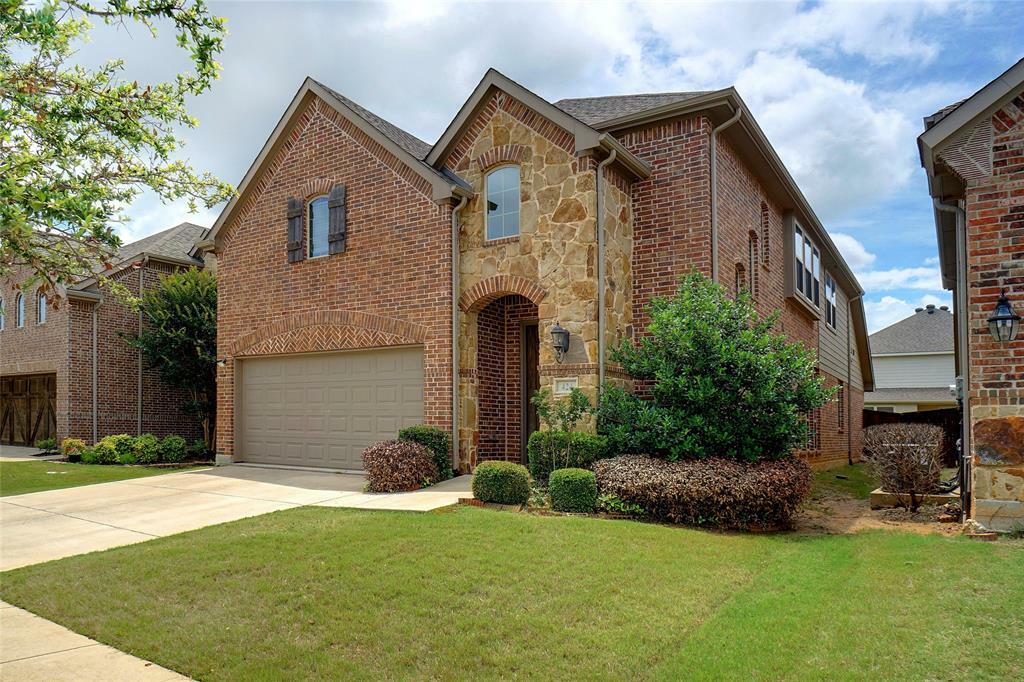 Property Photo:  424 Spring Creek Drive  TX 76226 