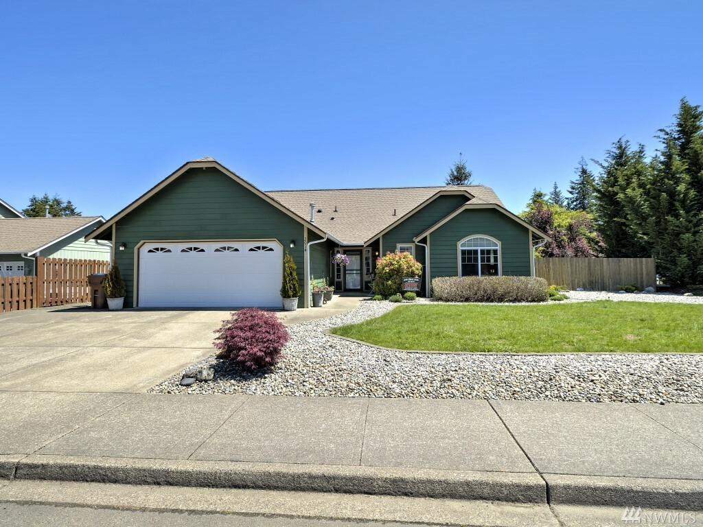 Property Photo:  2014 S 7th St  WA 98584 