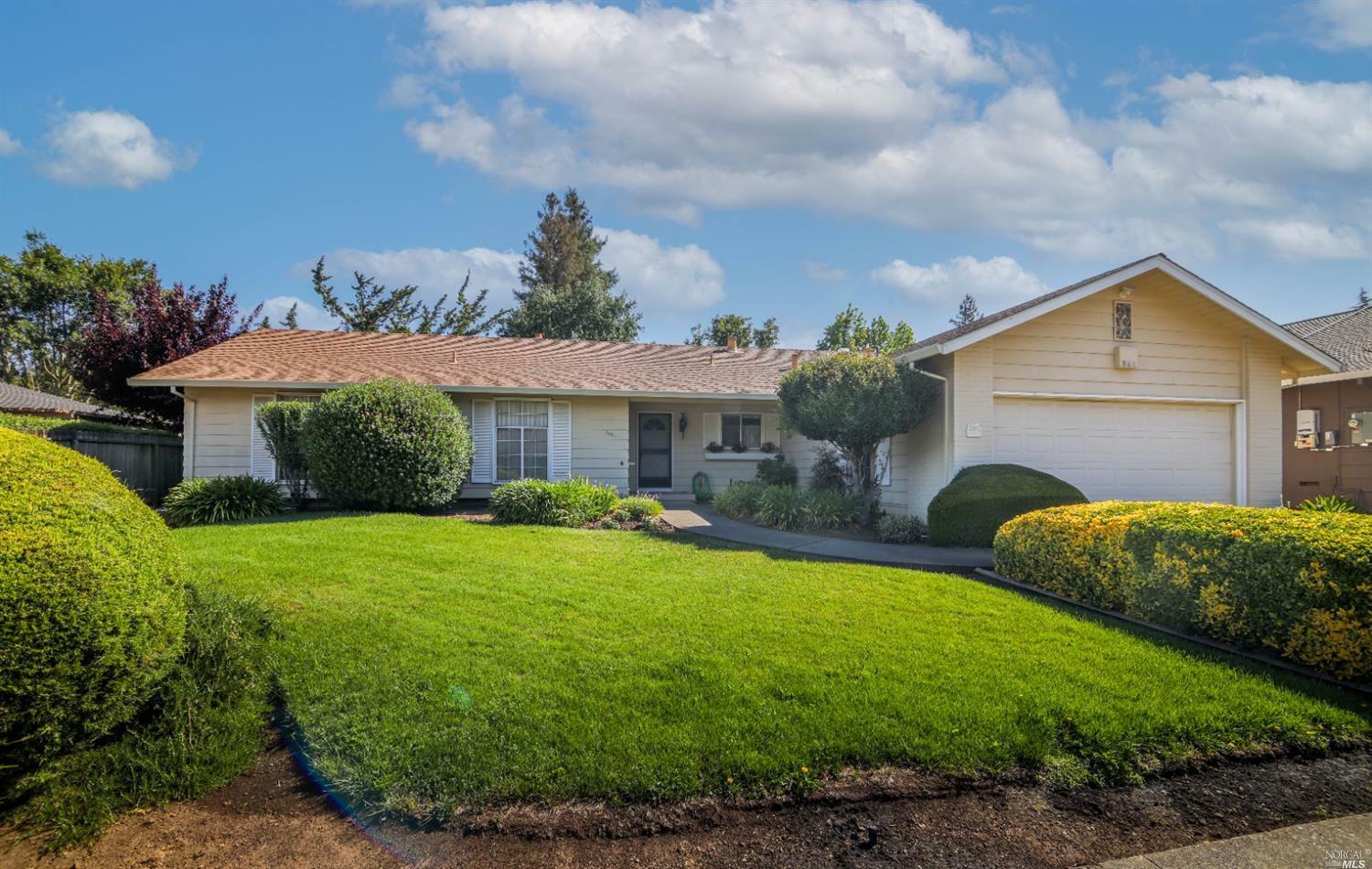 7031 Oak Leaf Drive  Santa Rosa CA 95409 photo