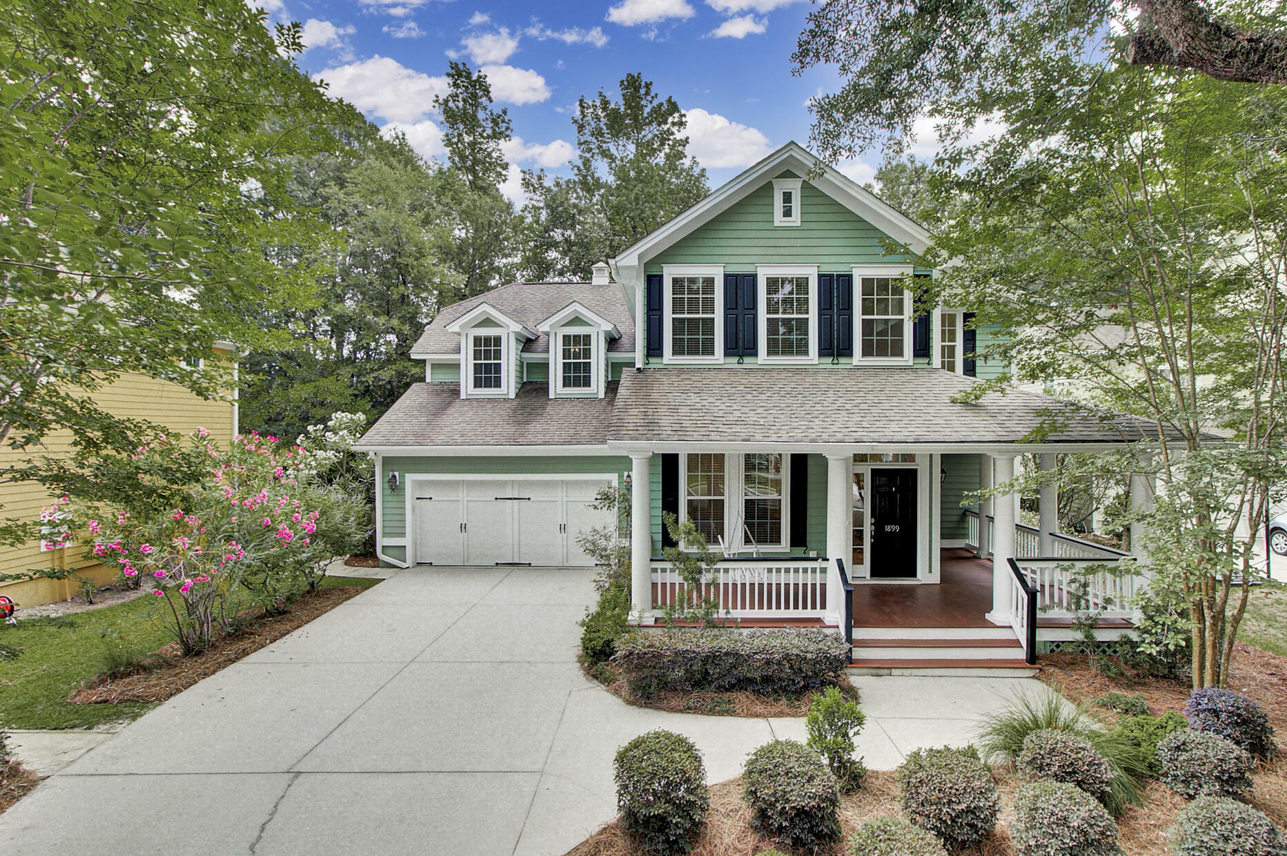 Property Photo: 1899 Hall Point Road SC 29466