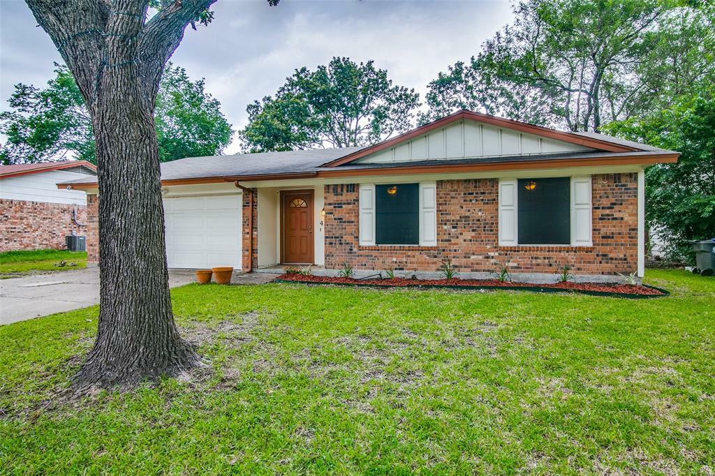 Property Photo:  416 Southlake Drive  TX 75126 