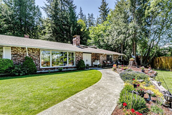 Property Photo:  3510 Wabash St  WA 98362 