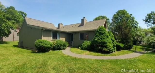 Property Photo:  45 Buckskin Lane B  CT 06614 