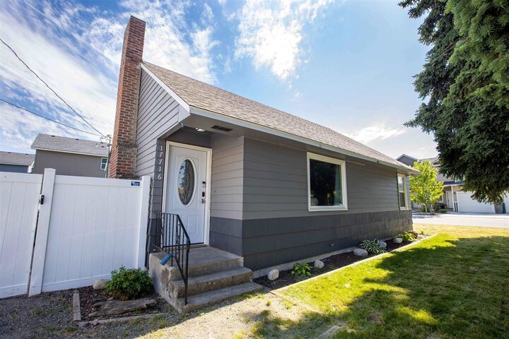 17716 E Cowley Ave  Greenacres WA 99016 photo