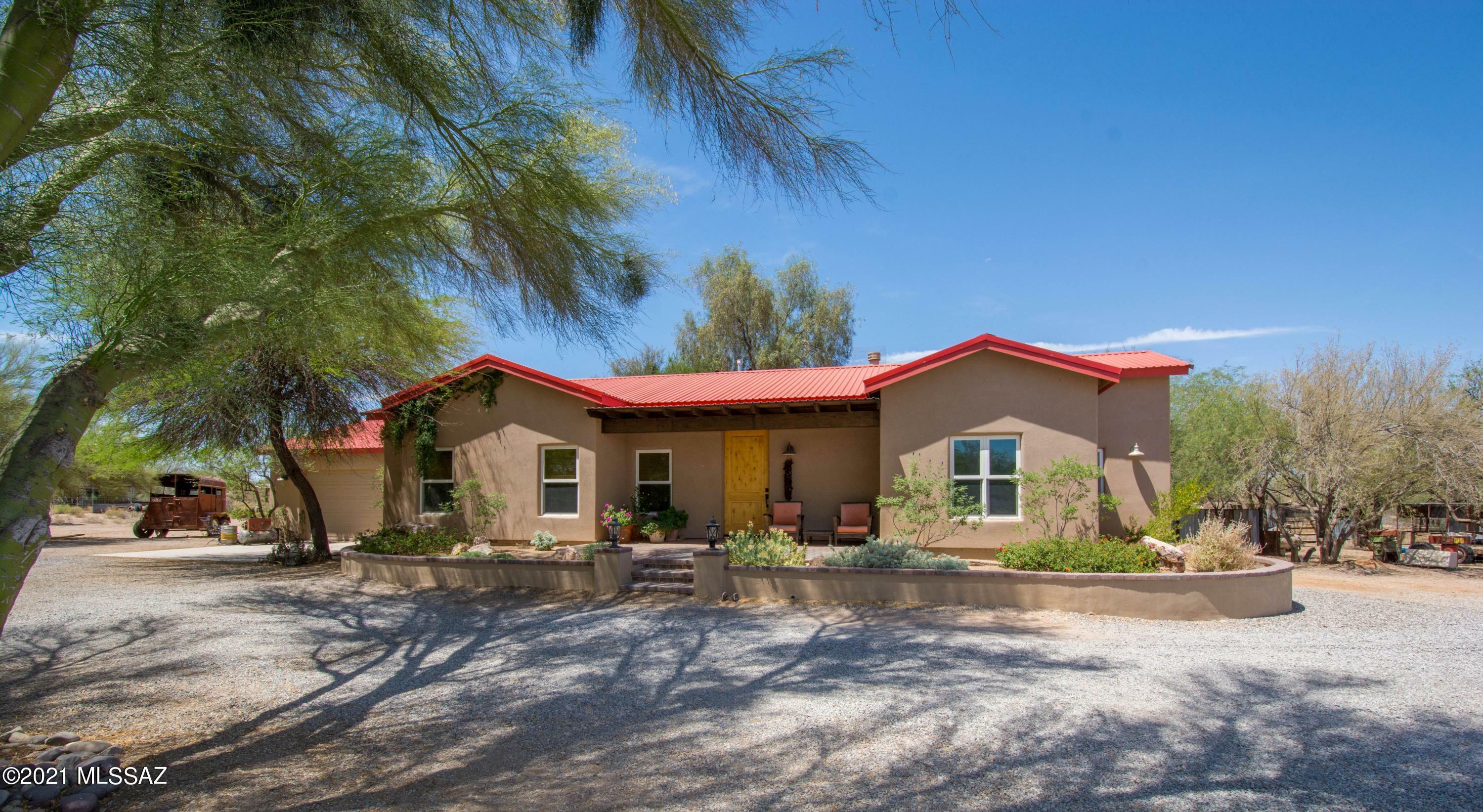 7051 N Guthrie Road  Tucson AZ 85743 photo