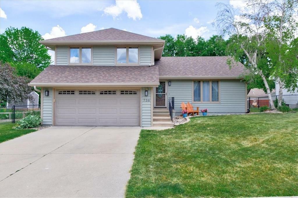 Property Photo:  736 Richland Court  IA 50021 