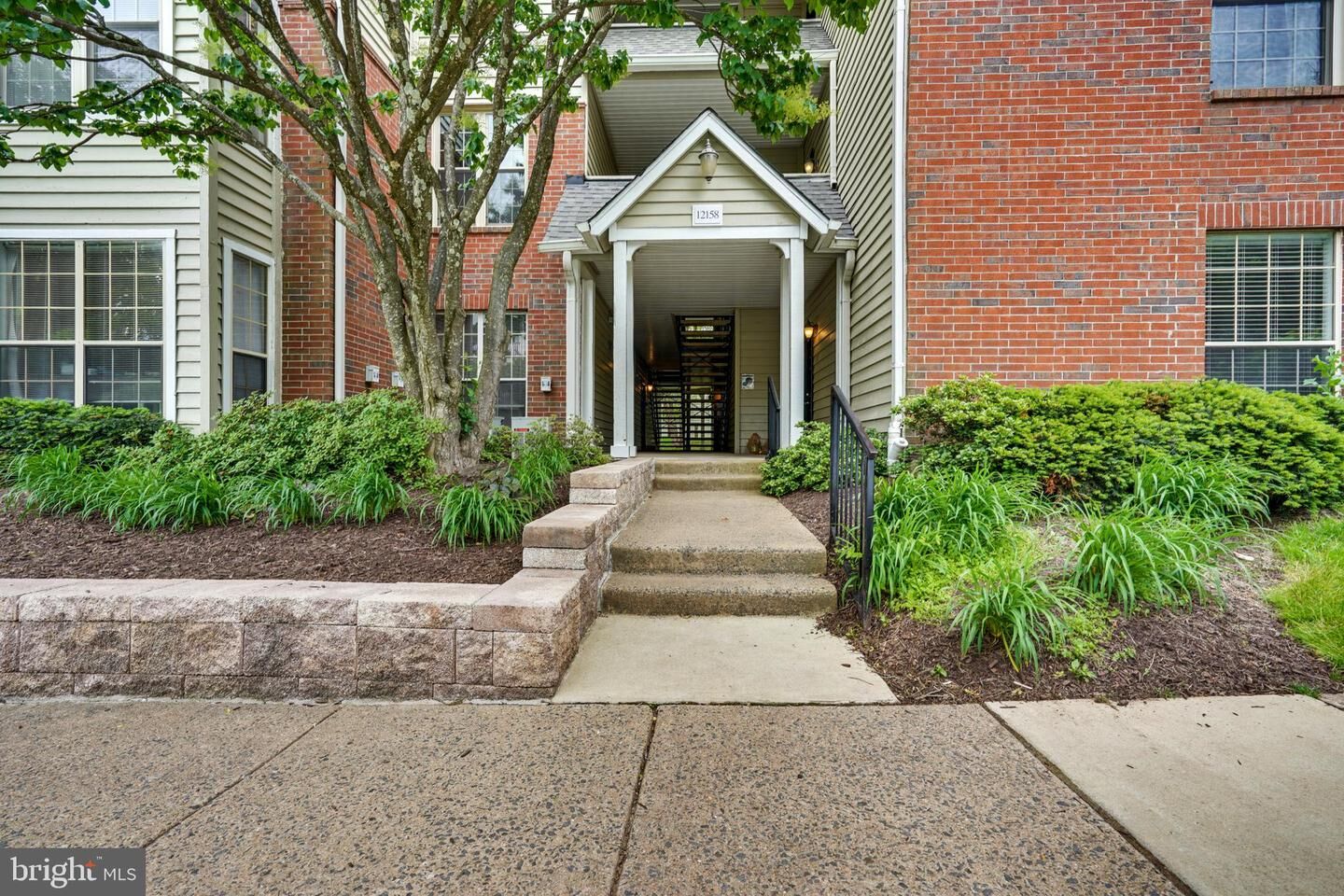 Property Photo:  12158 Penderview Terrace 1125  VA 22033 