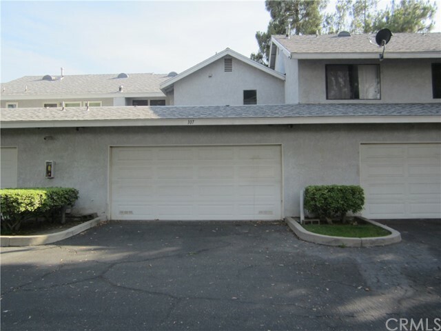 Property Photo: 1380 W 48th Street 107 CA 92407