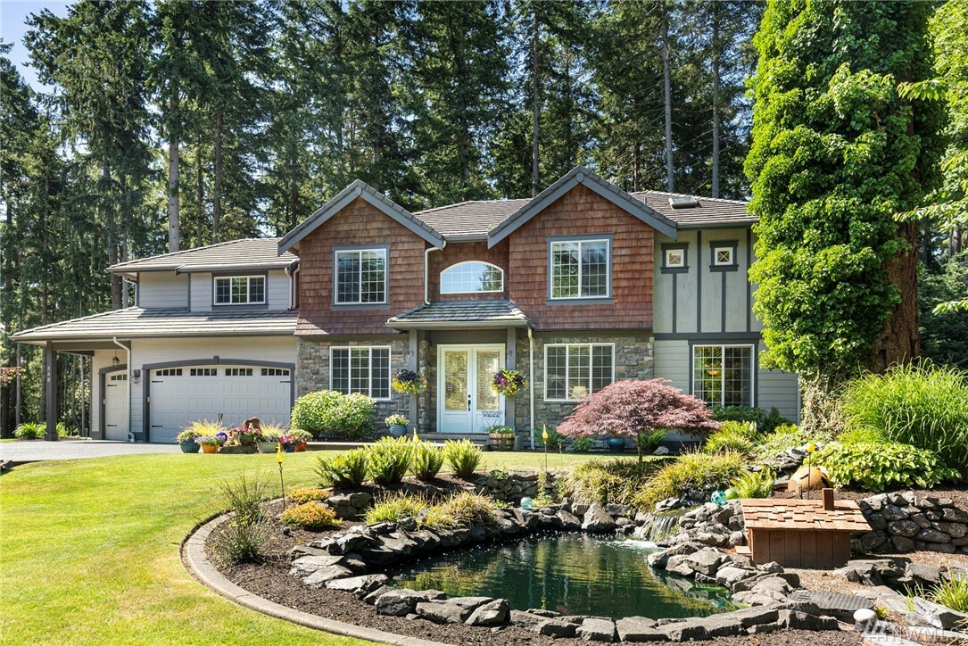 Property Photo:  848 Kiowa Trail  WA 98333 