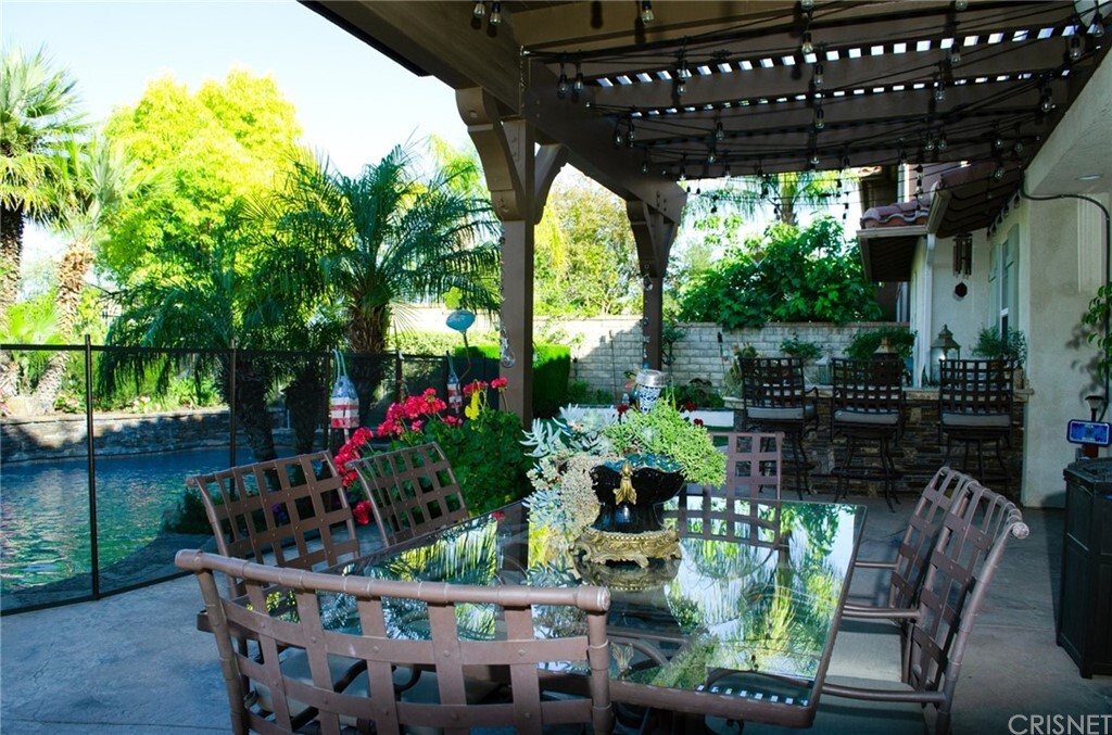 Property Photo:  26912 Boulder Crest Drive  CA 91381 