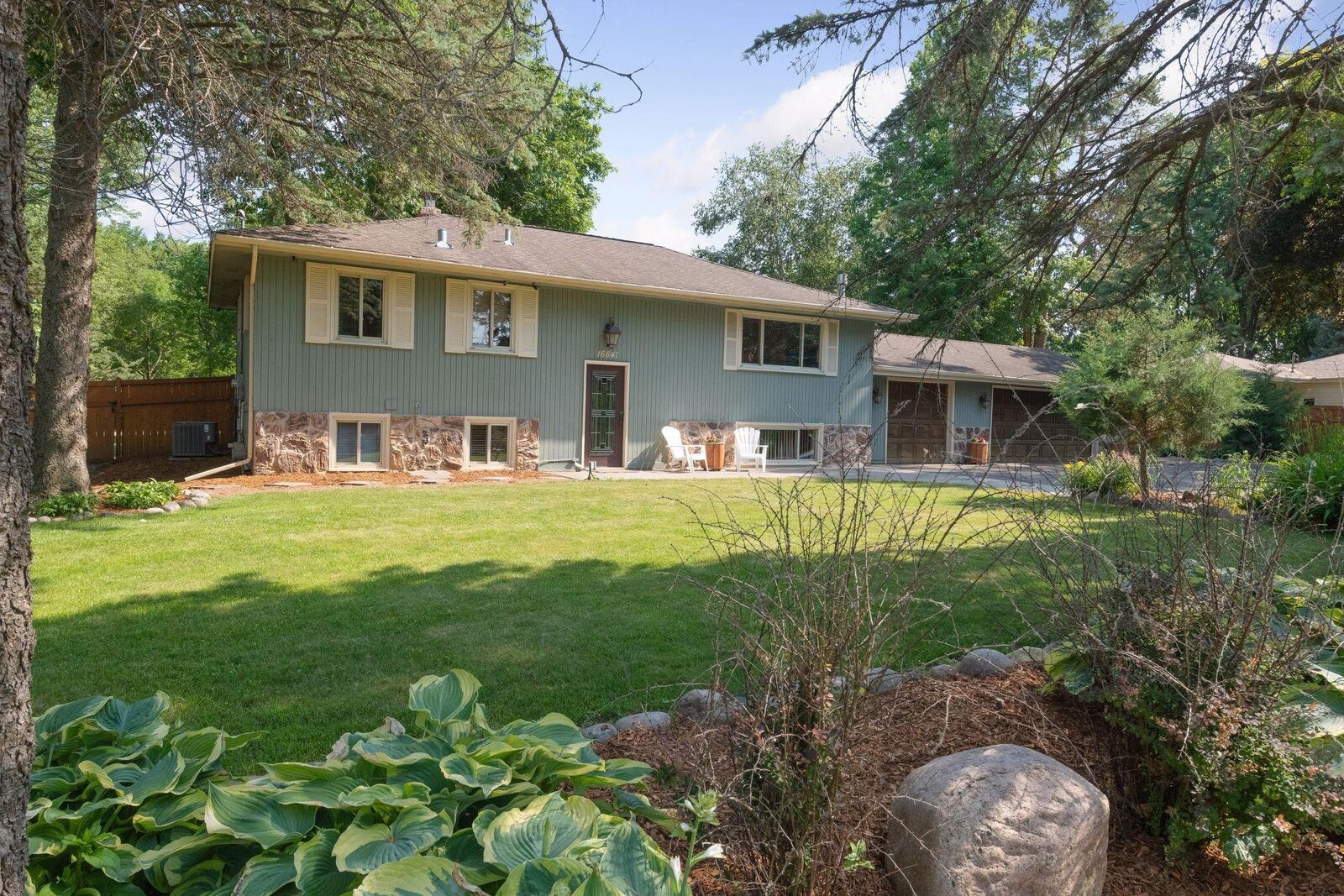 Property Photo:  16841 Prairie Lane  MN 55346 