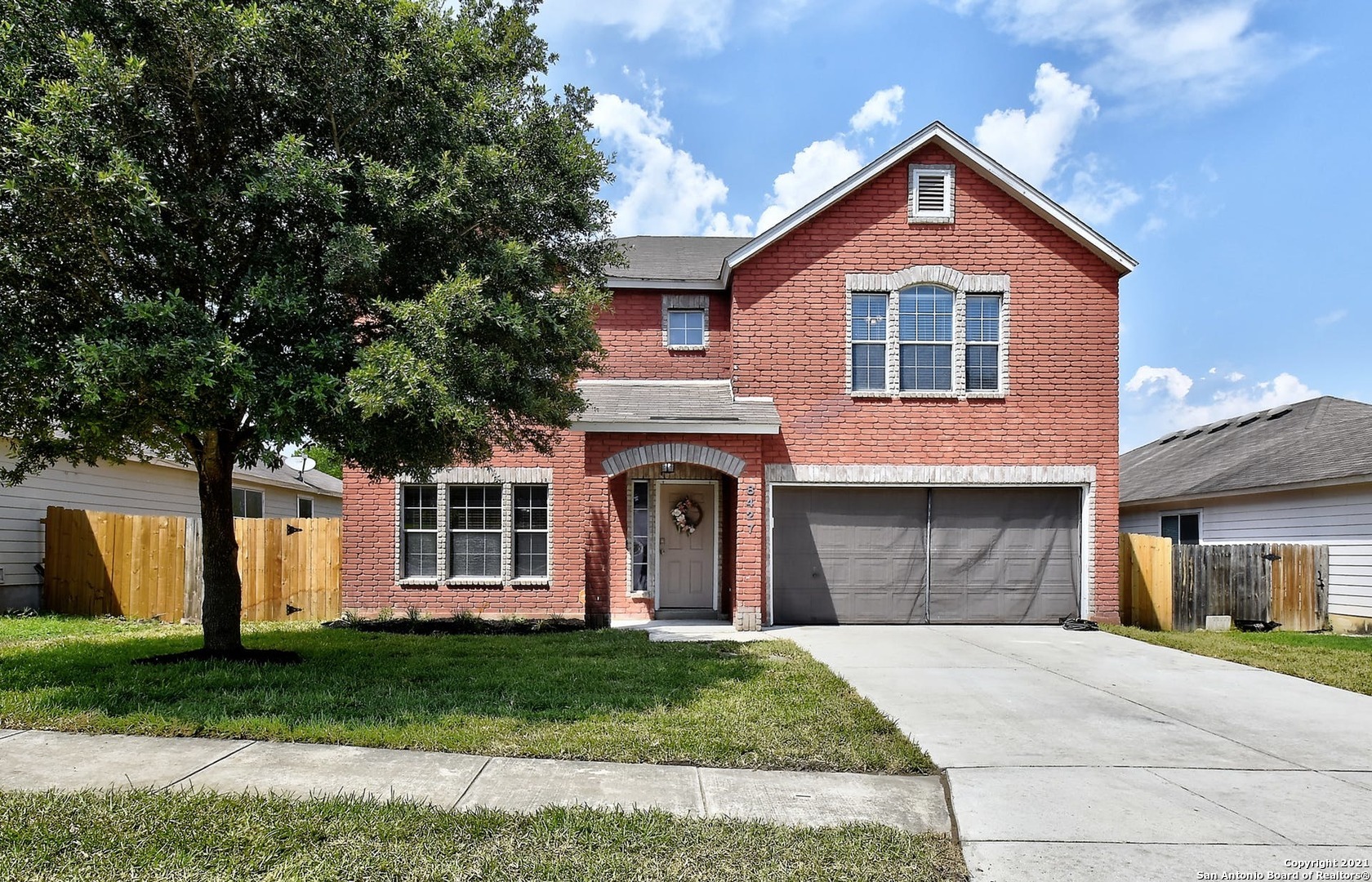 Property Photo: 8427 Lone Shadow Trl TX 78109