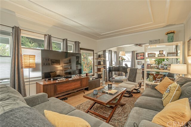 Property Photo: 229 Euclid Avenue CA 90803