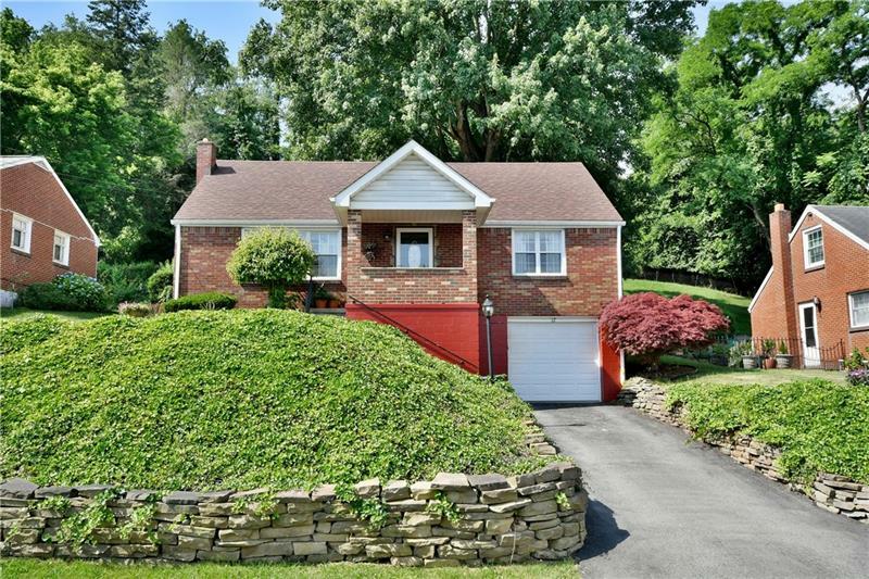 Property Photo:  12 Overhill Drive  PA 15062 